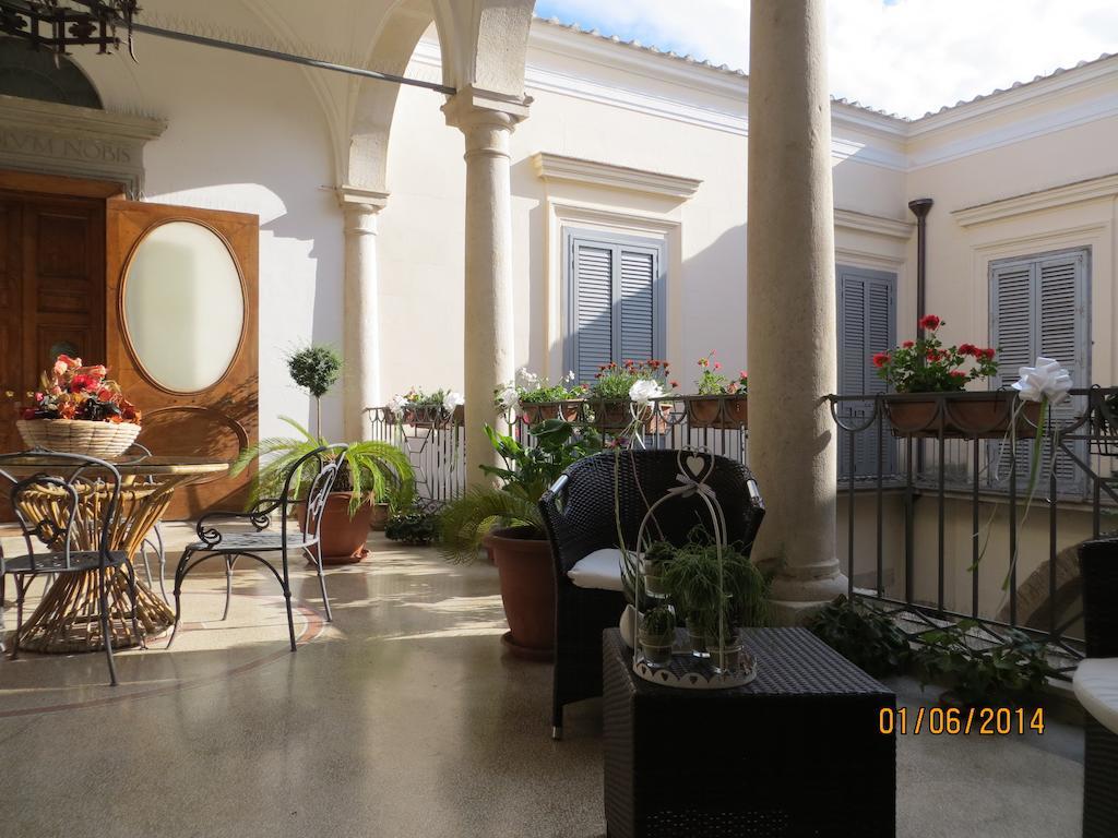 B&B Casa Cavalli Lucera Buitenkant foto